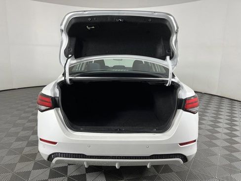 Used 2024 Nissan Sentra SV FWD image 40