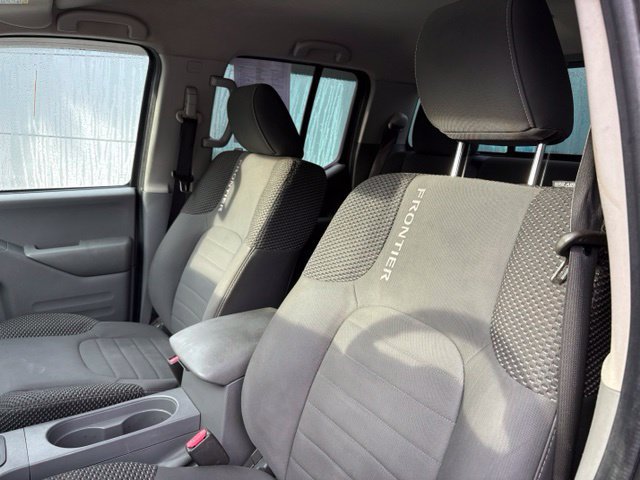 Used 2018 Nissan Frontier SV RWD image 13