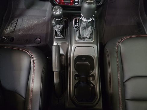 New 2026 Jeep Wrangler Unlimited Rubicon AWD/4WD image 21