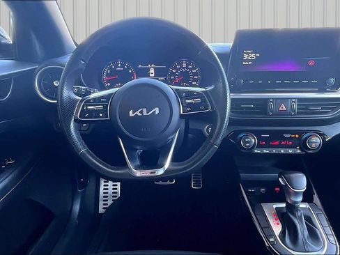 Used 2023 Kia Forte GT-Line FWD image 2