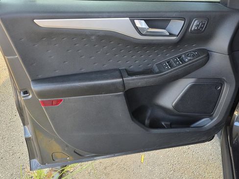 Used 2020 Ford Escape SEL FWD image 29