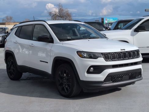New 2025 Jeep Compass Latitude w/ Altitude Special Edition image 3