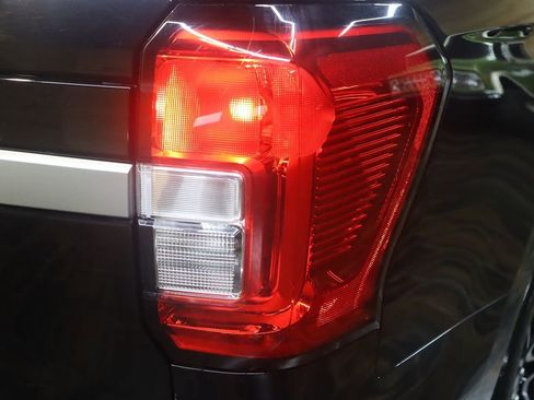 Used 2023 Ford Expedition XL image 17