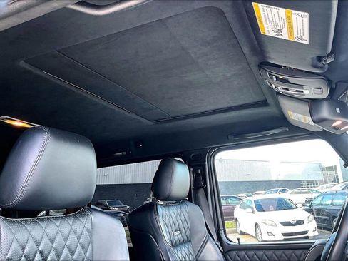 Used 2014 Mercedes-Benz G 63 AMG 4MATIC image 22