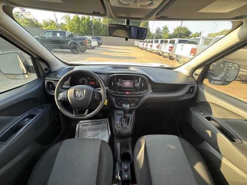 Used 2021 RAM ProMaster City Tradesman FWD image 14