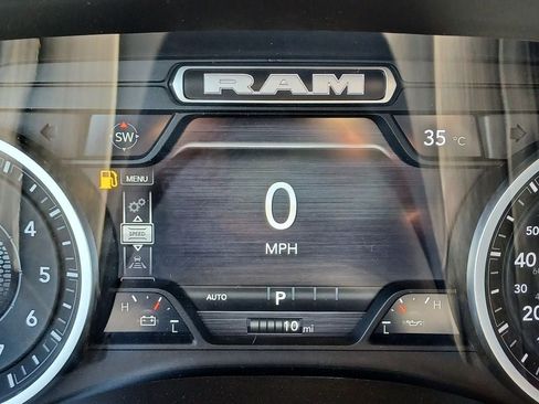 New 2026 RAM 1500 Big Horn AWD/4WD image 14