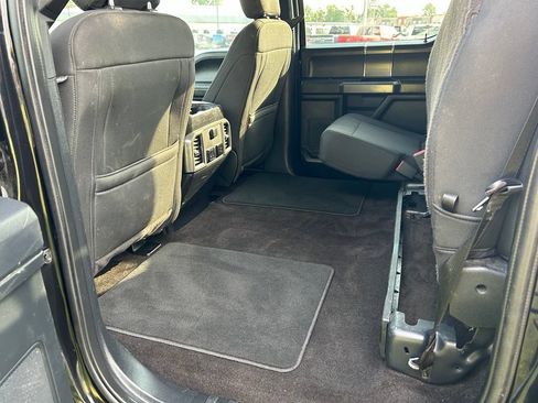 Used 2020 Ford F150 XLT w/ Equipment Group 302A Luxury AWD/4WD image 12