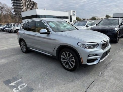 Used 2019 BMW X3 xDrive30i w/ Premium Package image 2