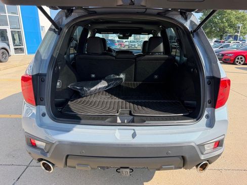 Used 2023 Honda Passport Elite image 4