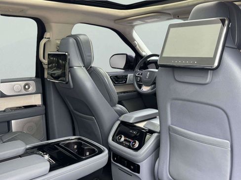 Used 2019 Lincoln Navigator L Black Label AWD/4WD image 52
