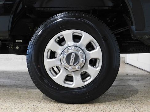 Used 2023 Ford F250 XLT AWD/4WD image 96