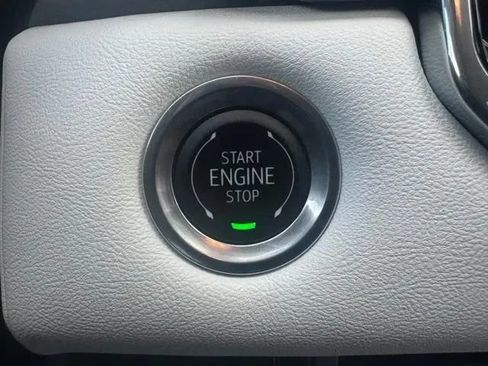 Used 2024 GMC Canyon AT4X w/ AT4X AEV Edition AWD/4WD image 25