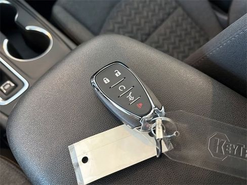 Certified 2024 Chevrolet Equinox LT image 29