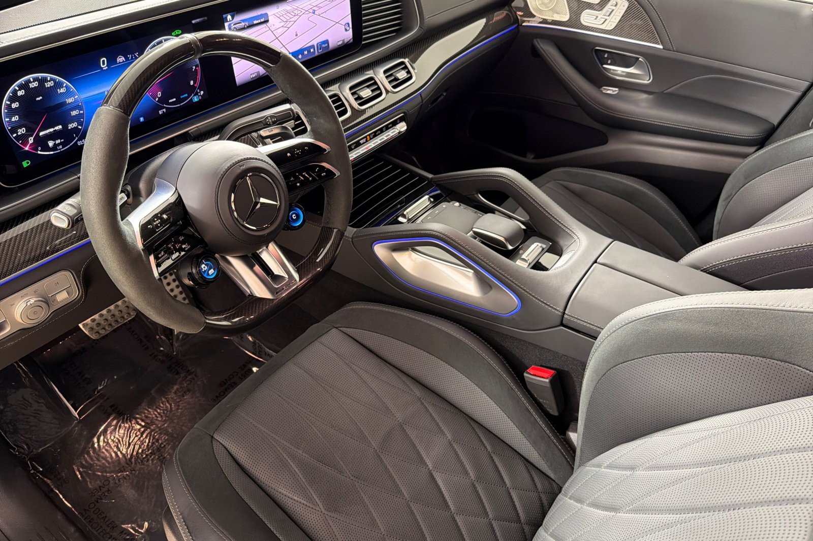 Used 2024 Mercedes-Benz GLS 63 AMG 4MATIC image 9