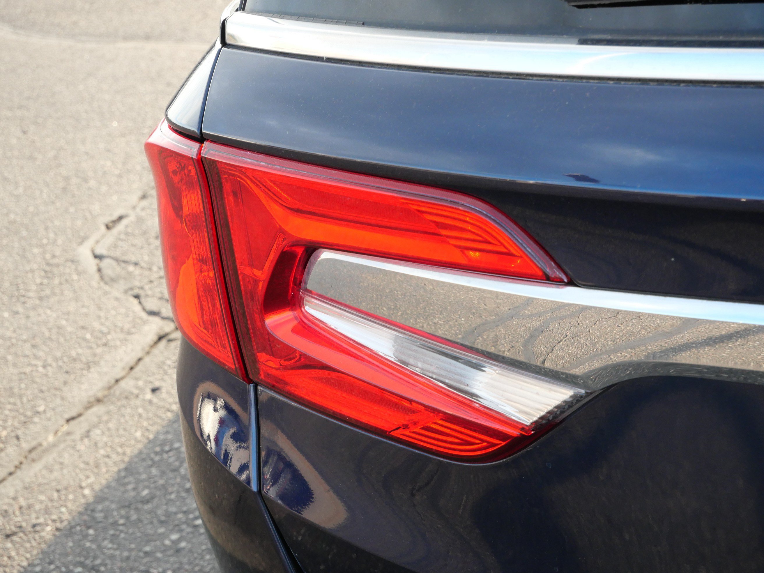 Used 2018 Honda Odyssey EX-L image 17