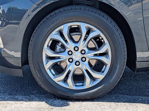 Used 2021 Buick Enclave Avenir w/ Avenir Technology Package image 9