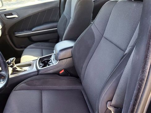 Used 2022 Dodge Charger SXT image 10