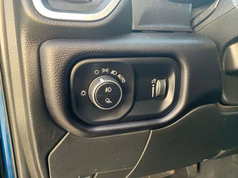 Used 2024 RAM 2500 Big Horn w/ Night Edition image 17