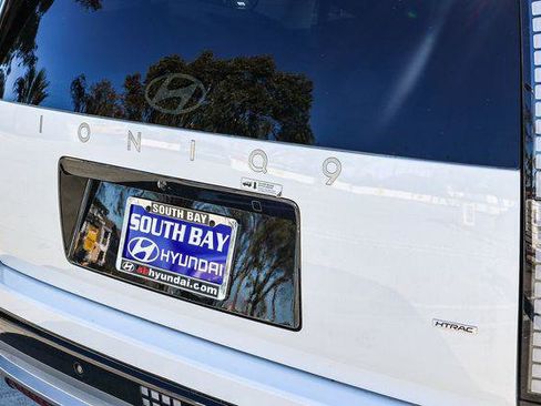 New 2026 Hyundai Ioniq 9 Limited image 7