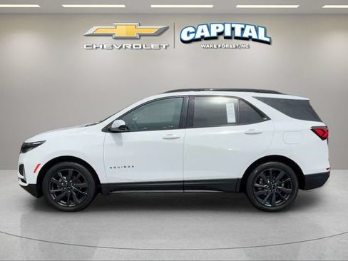 Used 2024 Chevrolet Equinox RS FWD image 2