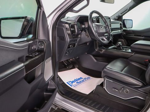 Used 2023 Ford F150 Lariat w/ Equipment Group 502A High image 3