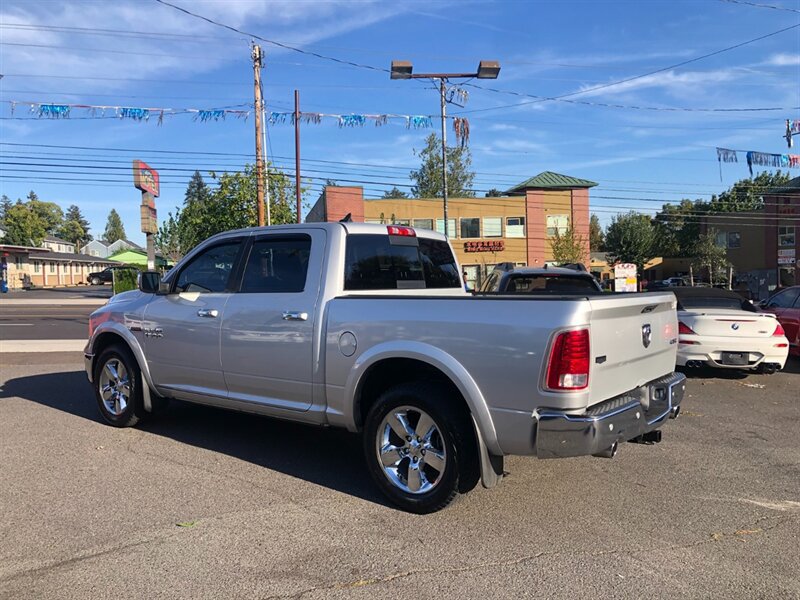 Used 2018 RAM 1500 Laramie w/ Cold Weather Group AWD/4WD image 2