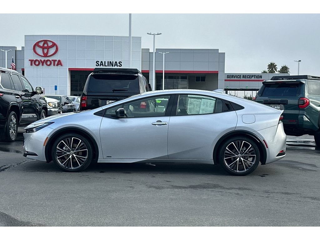 Certified 2023 Toyota Prius XLE AWD/4WD image 7