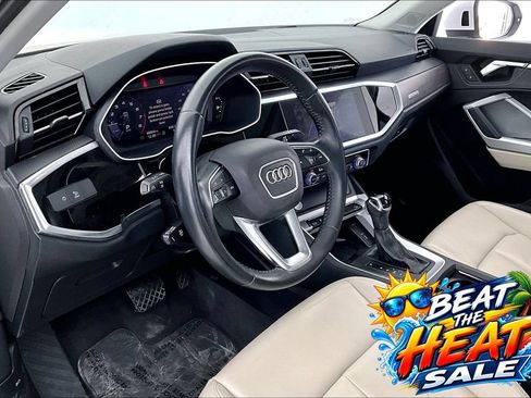 Used 2019 Audi Q3 2.0T Premium Plus AWD/4WD image 16