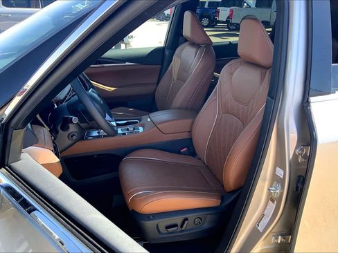 Used 2024 INFINITI QX60 Autograph w/ Cargo Package image 7