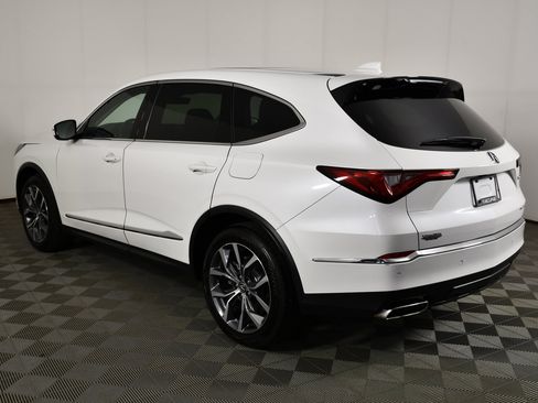 Certified 2024 Acura MDX w/ Technology Package AWD/4WD image 8