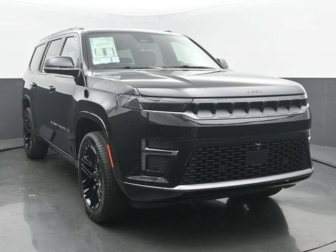 New 2026 Jeep Grand Wagoneer Limited AWD/4WD image 8