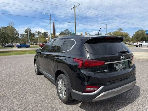 Used 2020 Hyundai Santa Fe SE image 7