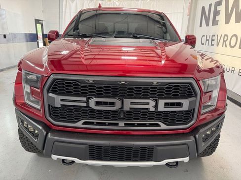 Used 2019 Ford F150 Raptor w/ Equipment Group 802A Luxury image 23