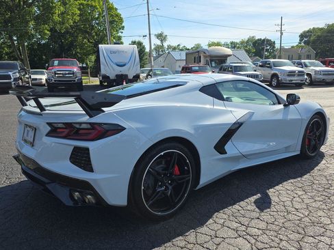 Used 2023 Chevrolet Corvette Stingray Coupe w/ Z51 Performance Package RWD image 2