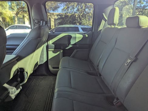 Used 2017 Ford F250 XL w/ Power Equipment Group image 8