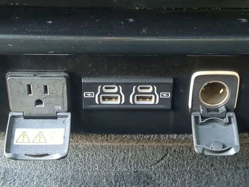 Used 2022 Jeep Wagoneer Series III image 18