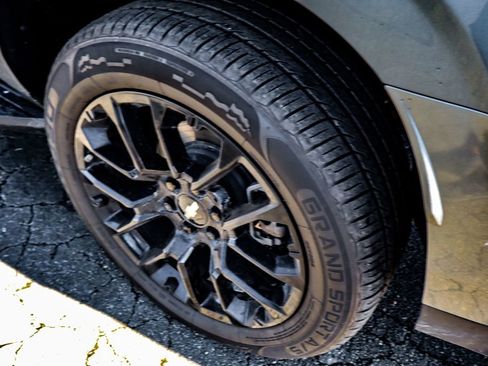 Used 2023 Chevrolet Suburban LS w/ Driver Alert Package image 44