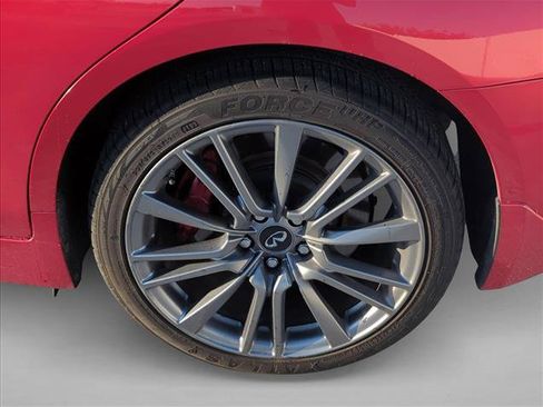 Used 2017 INFINITI Q50 Red Sport 400 AWD/4WD image 7