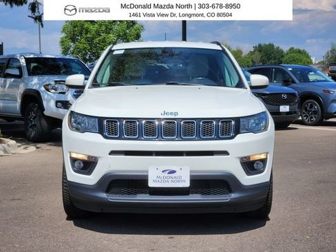 Used 2018 Jeep Compass Latitude w/ Popular Equipment Group FWD image 5