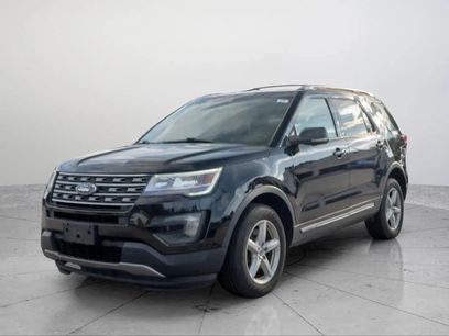 Used 2016 Ford Explorer XLT w/ Equipment Group 201A
