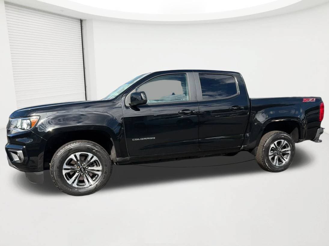 Used 2022 Chevrolet Colorado Z71 w/ Safety Package AWD/4WD image 8