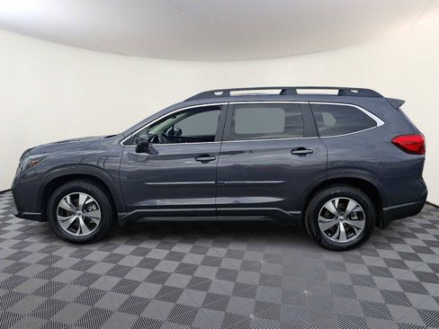 Used 2023 Subaru Ascent Premium w/ Convenience Package image 8