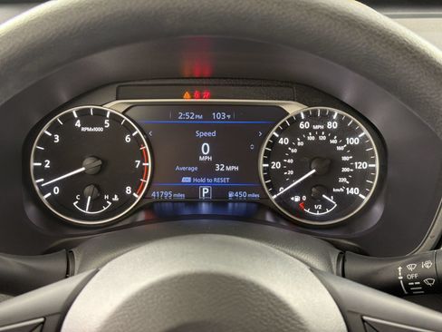 Used 2025 Nissan Altima 2.5 SV FWD image 21