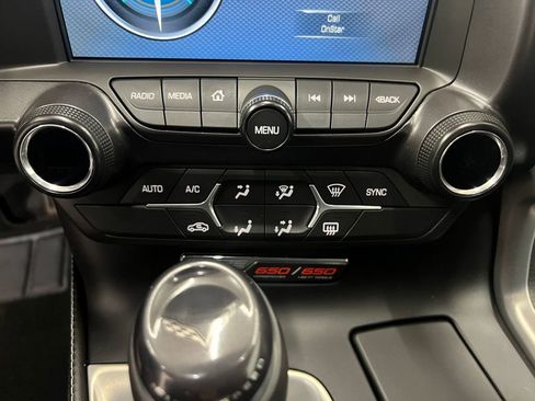 Used 2019 Chevrolet Corvette Z06 image 14