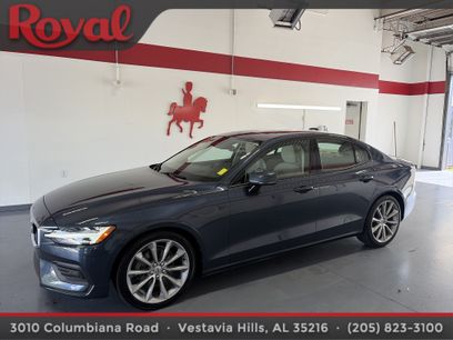 Used 2019 Volvo S60 T5 Momentum w/ Premium Package