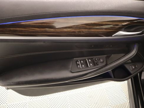 Used 2017 BMW 540i xDrive image 17