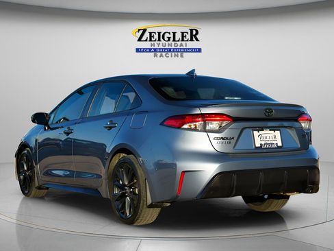 Used 2024 Toyota Corolla SE FWD image 6