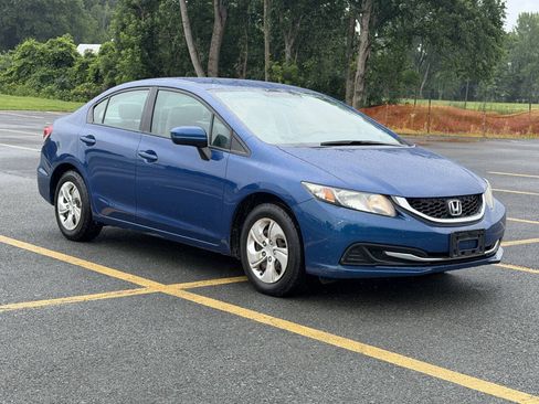 Used 2014 Honda Civic LX image 1