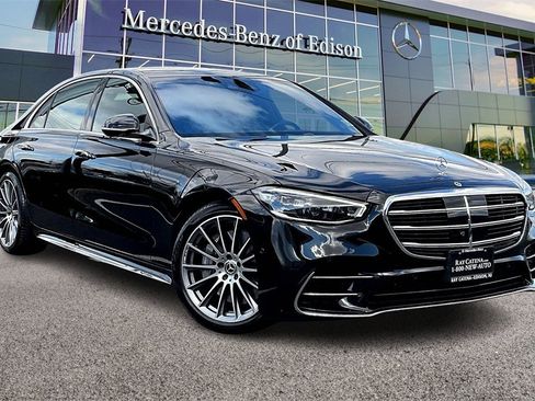 Used 2025 Mercedes-Benz S 580 S 580 image 1