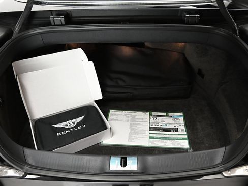 Used 2015 Bentley Continental GT image 25